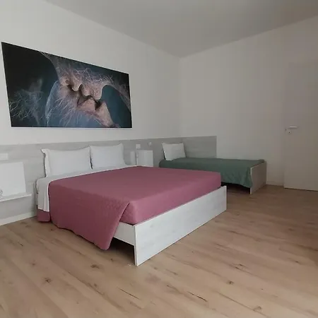 Appartement Via San Zeno *